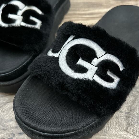UGG Laton Fur Platform Slide Sandals Black Sheepskin 8 39 - Picture 4 of 12